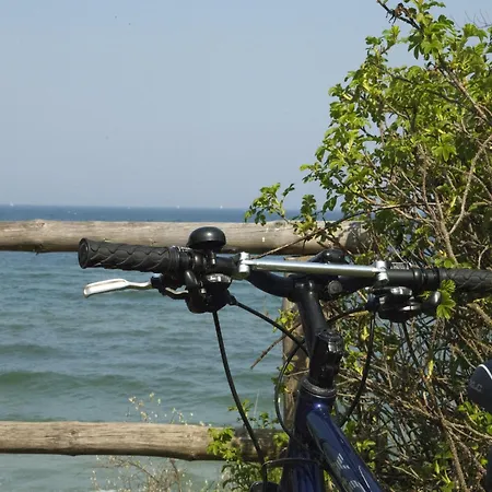 Ferienzimmer In Kroepelin * Brusow