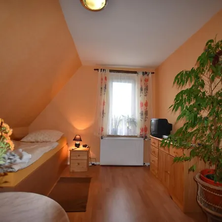 Ferienzimmer In Kroepelin