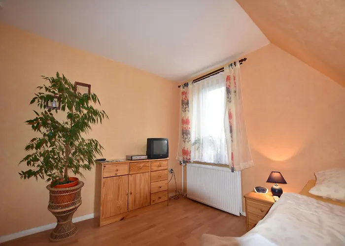 Ferienzimmer In Kroepelin Ferienhaus *