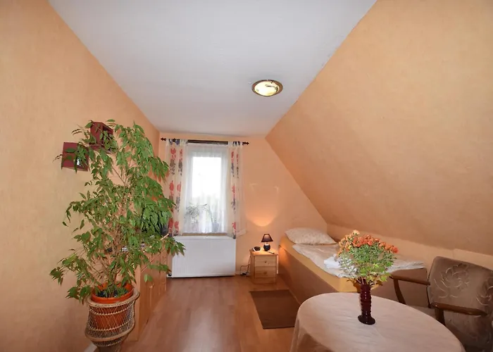 Ferienhaus Ferienzimmer In Kroepelin